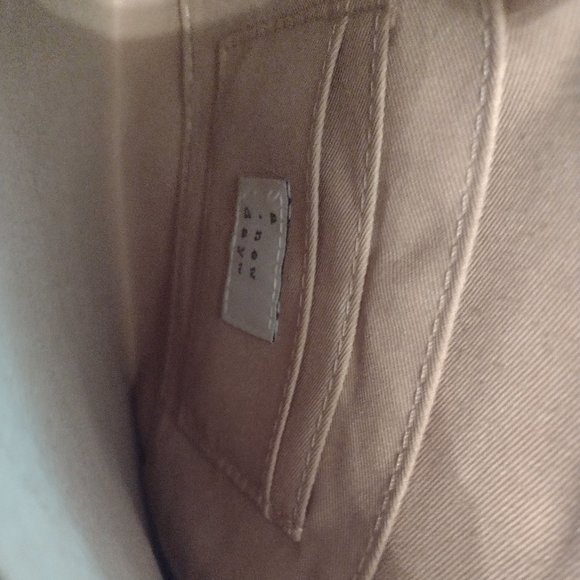 NWT Snake Print Zippered Wristlet - Picture 5 of 5